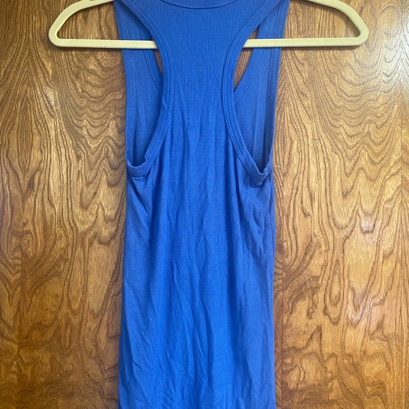 Set Active Basics Blue Ribbed Scoop Tank - XS - Picture 4 of 4